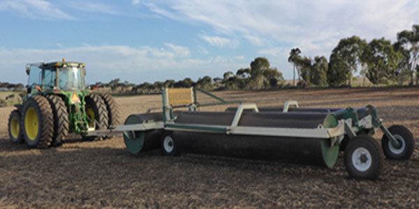 Hydraulic land roller used for agricultural land preparation