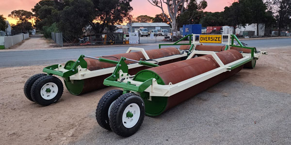 Heavy-duty hydraulic land roller for agricultural work